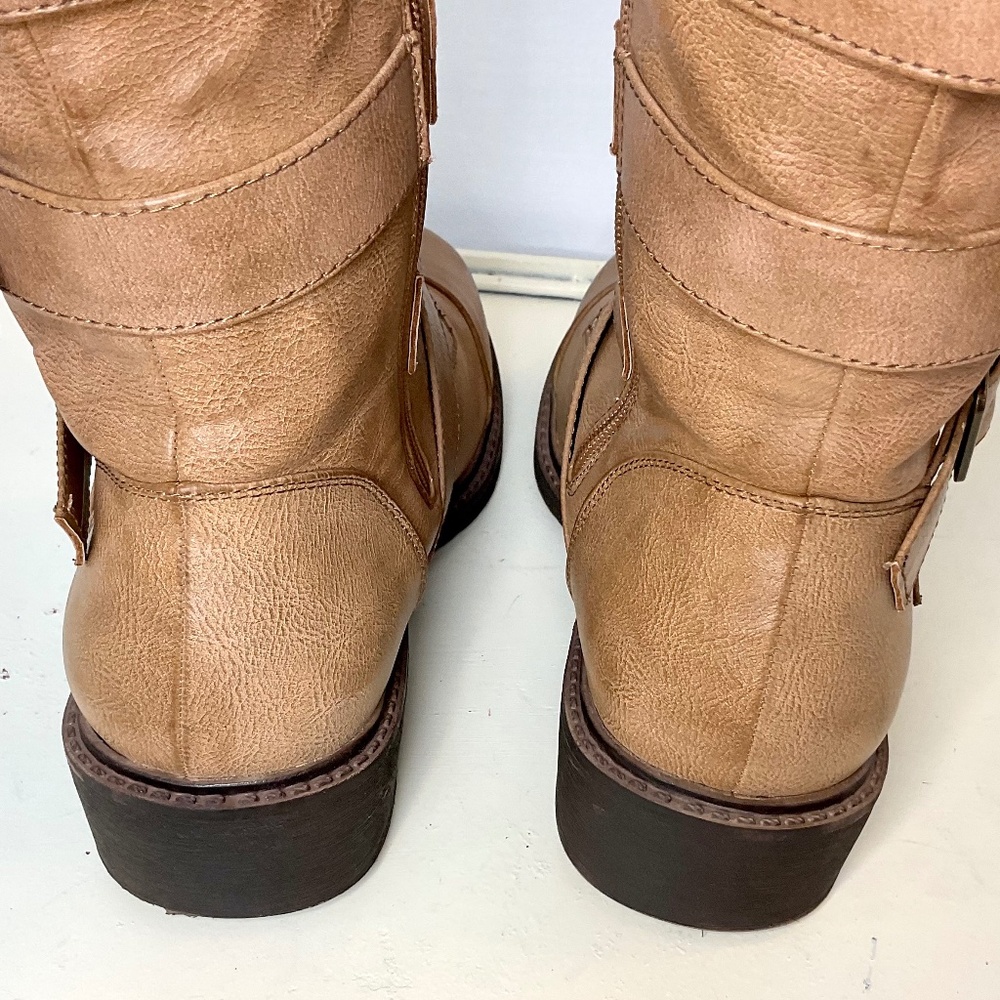Torrid Buckle Moto Boots Size 8 Wide Tan Wide Calf Knee High Boot - Picture 10 of 14